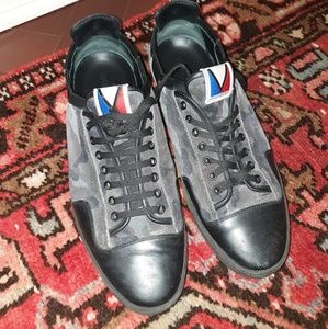 LOUIS VUITTON SNEAKERS - CAMO - LIMITED PAIR